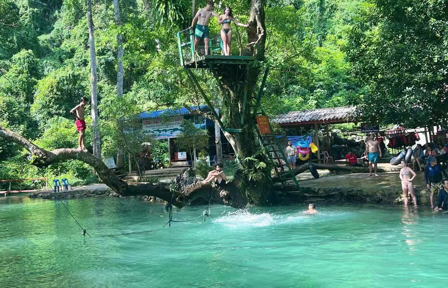 Vang Vieng: Hot Air Balloon,Kayak,Zipline,Blue lagoon1 Tour