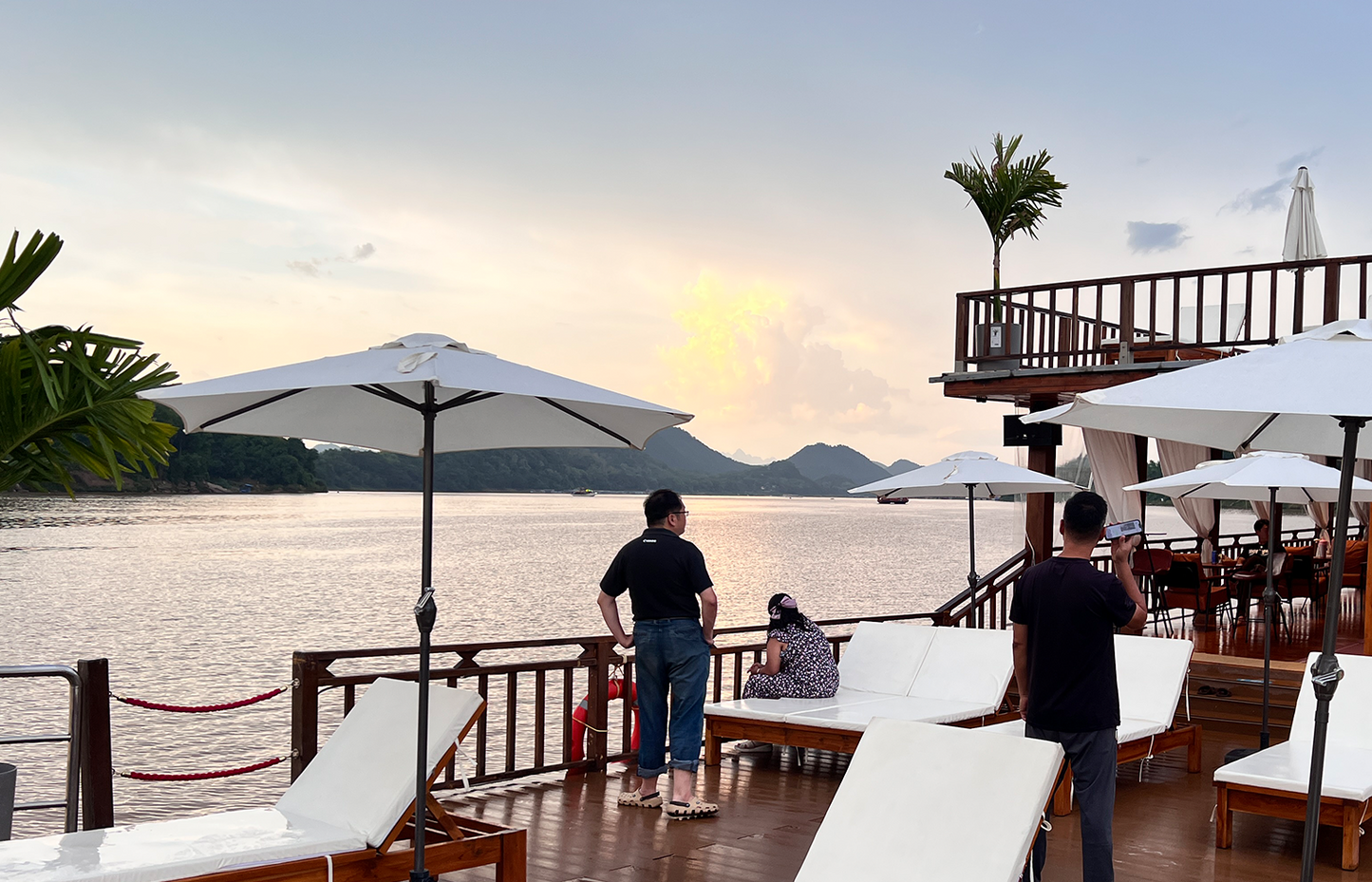 Luang Prabang Half Day Tour with Mekong River Sunset Cruise