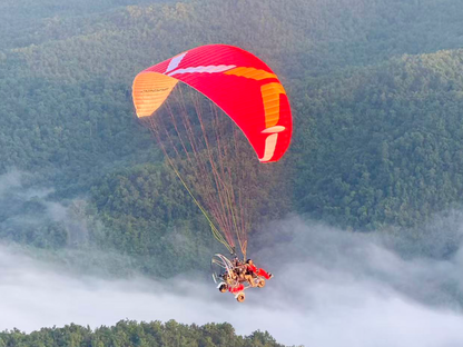 Luang Prabang：Paragliding Flight with Hotel Pickup