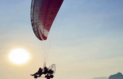 Vang Vieng: Paragliding, 2Caves, Zipline, Kayak, lagoon 3